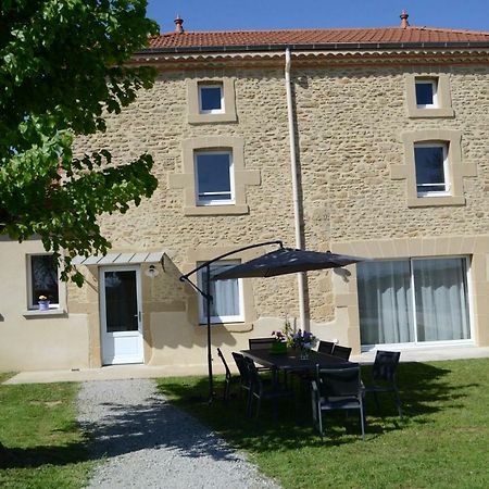 Gite Les Pins Montchenu Exterior photo
